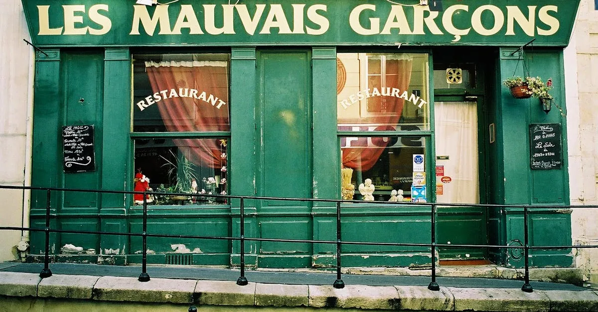 découvrez notre restaurant français convivial où la cuisine authentique rencontre une ambiance chaleureuse pour une expérience gourmande inoubliable.